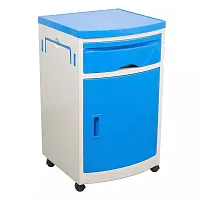 МЕТ ТK-110 Тумбочка прикроватная  из пластика с выдвижным столиком,  на колесах